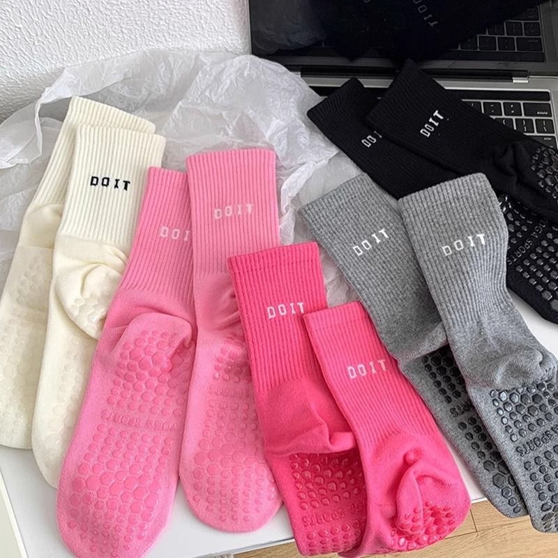 زوج واحد من جوارب اليوغا الريا - مراجعة Sports Socks وسعره