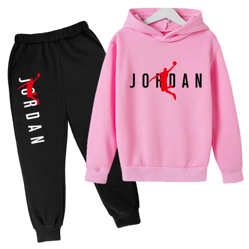 طقم ملابس رياضية للأطفال: سترة - مراجعة Running Gear Kids وسعره