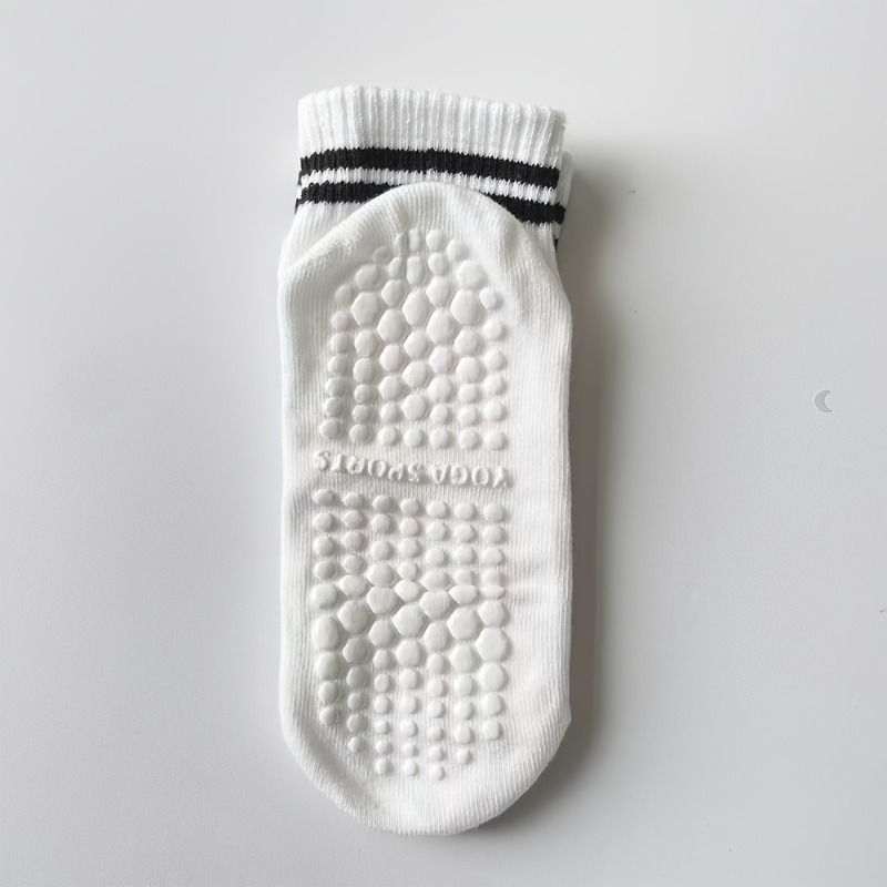 1/5 زوج من جوارب اليوغا النسائ - مراجعة Sports Socks وسعره