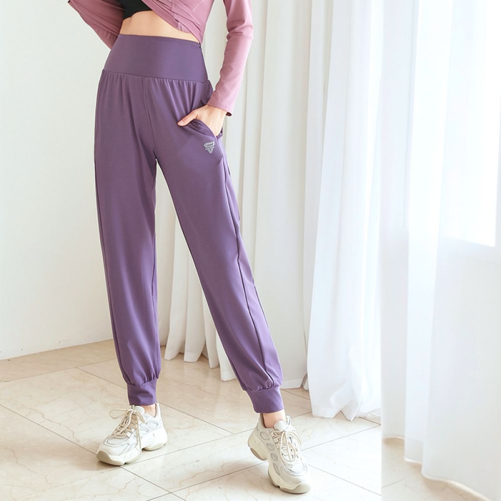 بنطلون رياضي نسائي سريع الجفاف - مراجعة Running Gear Junior وسعره