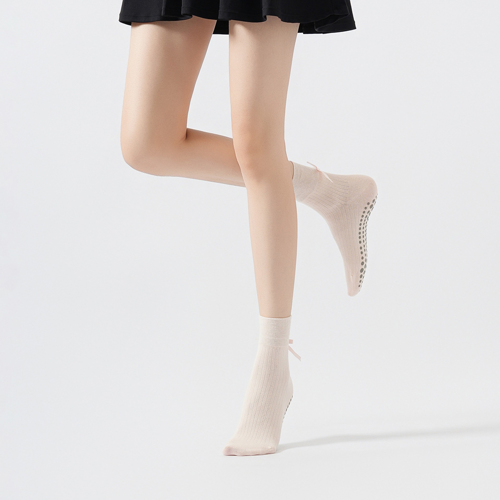 جوارب يوغا لطيفة مزينة بعقدة ل - مراجعة Sports Socks وسعره